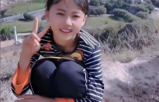 山村女孩马百娟娱乐吃瓜,山村女孩马百娟的娱乐吃瓜日常